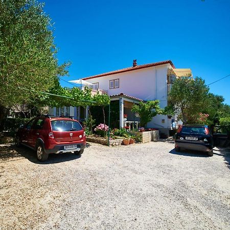 Balen Guest House Rab Town Exterior photo